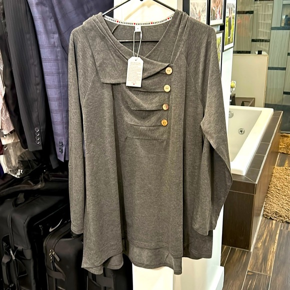 Grey women’s‎ sweater NWT. - Picture 1 of 5
